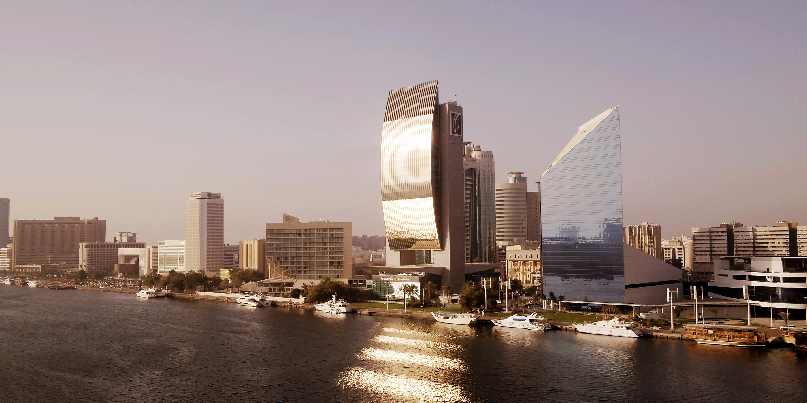 BannerWithHighLights