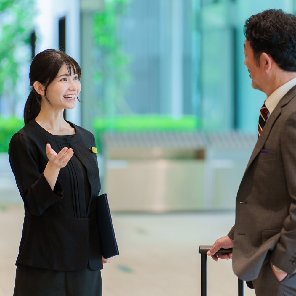 Voyager  International Meet and Greet