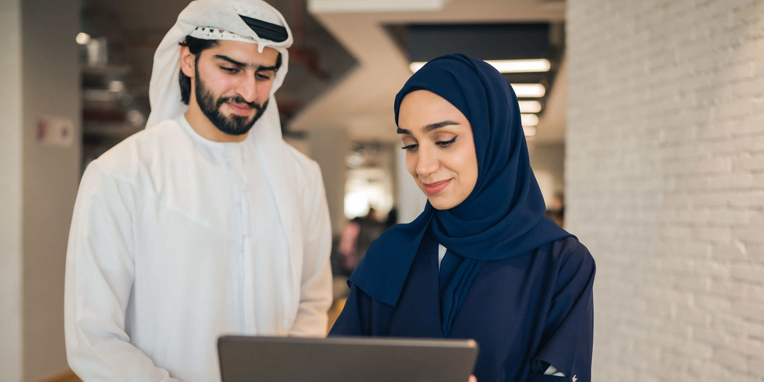 Emirati Session Internship Jobs for Emirati Students | Emirates NBD