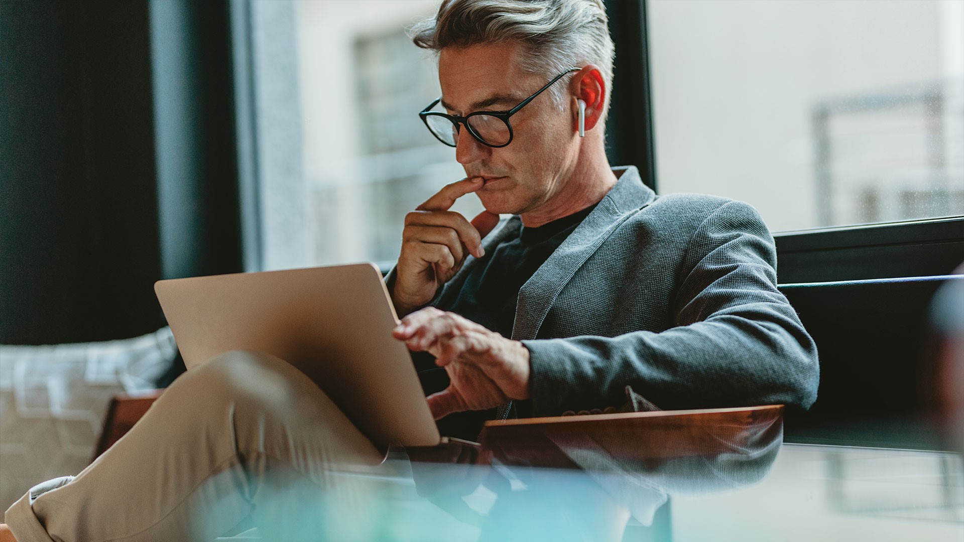 Promo  Standardised Corporate Environment 3