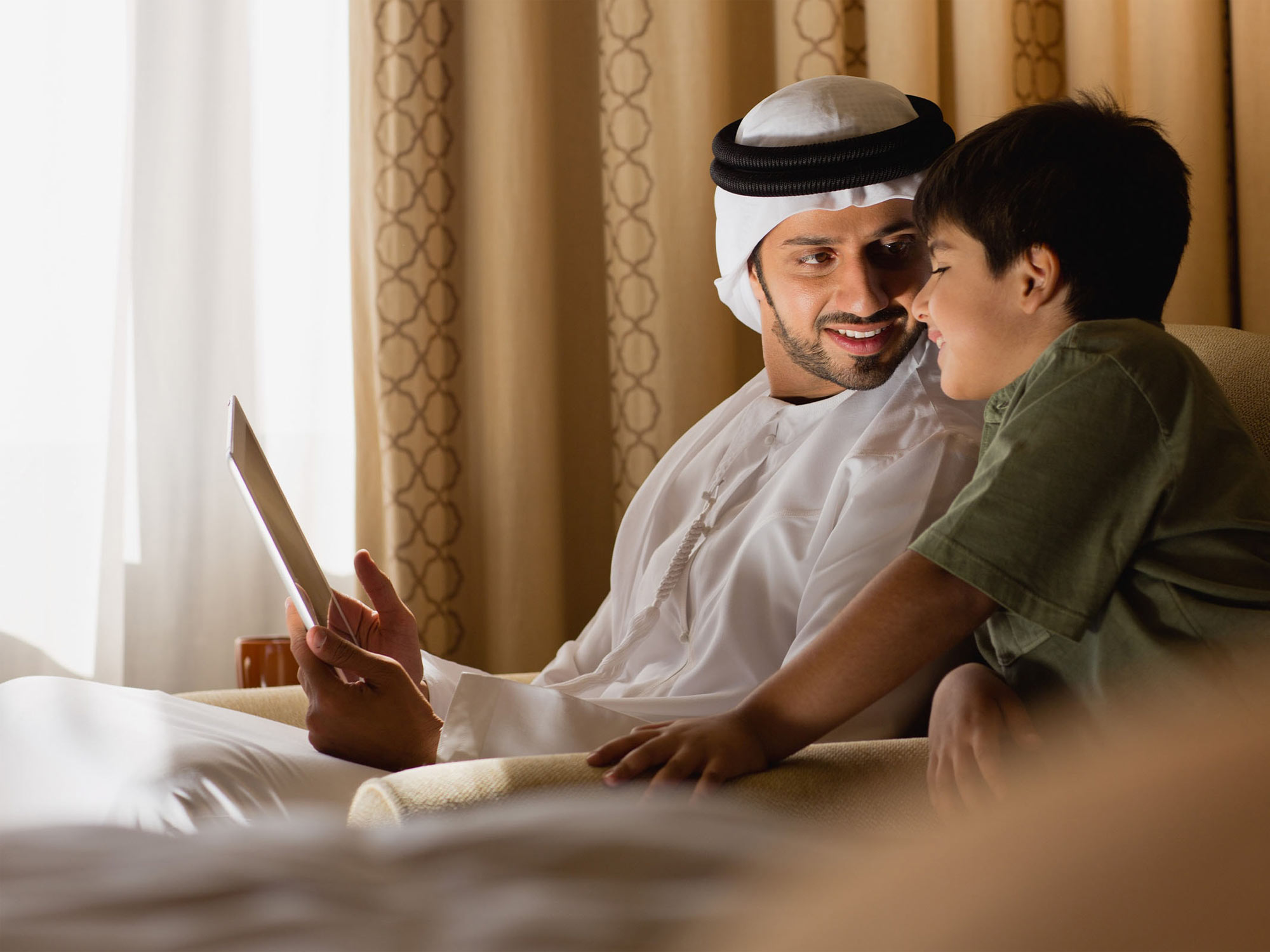 Emirati Credit Card Banner