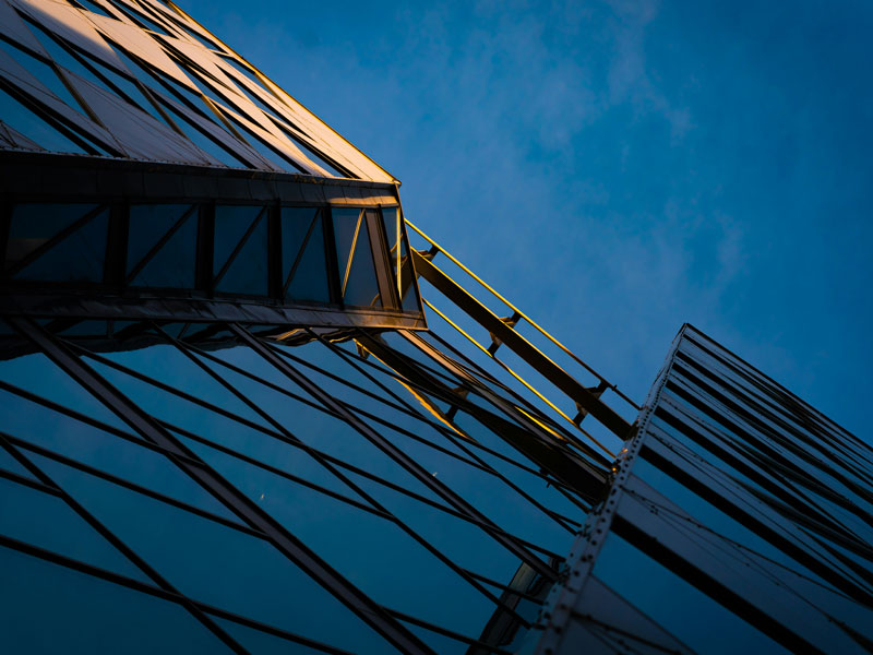 The US rate-cutting cycle starts on a strong note