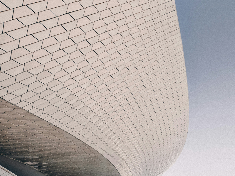 Geopolitics move markets but without panic