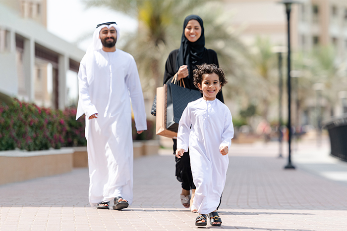 آمال مختلفة، مواضيع مشتركة: الجيل القادم في منطقة الشرق الأوسط يستعد للثروة