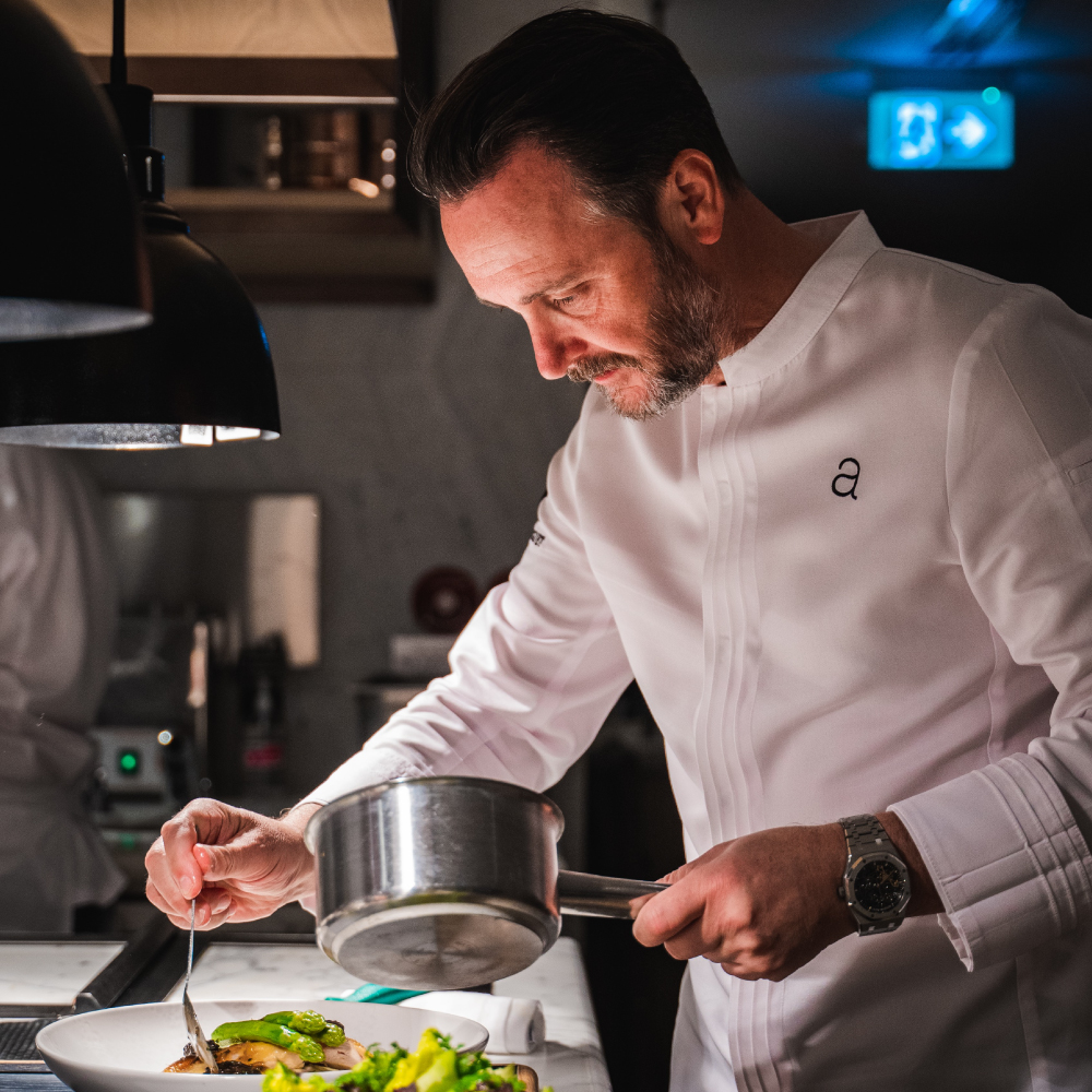 1-Point Drop, Dubai with Chef Jason Atherton