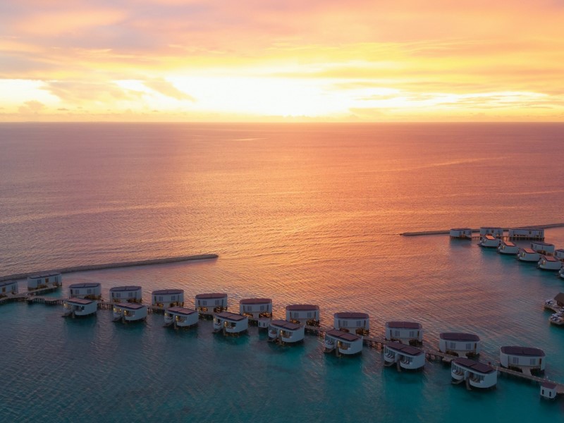 centara maldives escape